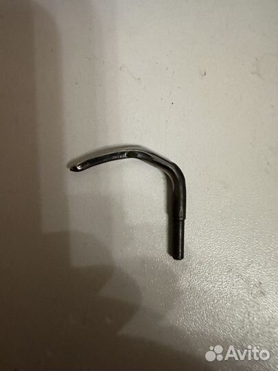 Петлители на оверлок Агат