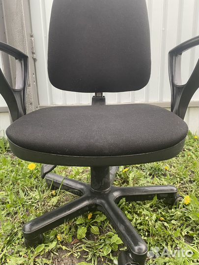 Компьютерный стул