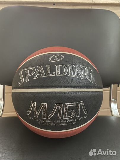 Баскетбольный мяч spalding