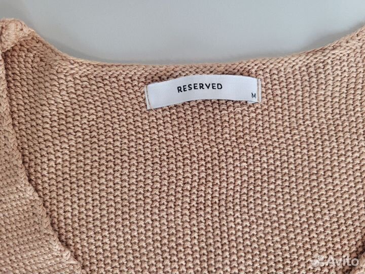 Футболка reserved