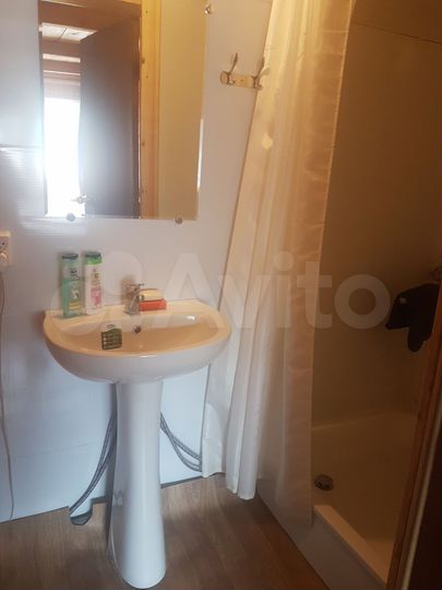 Комната 15 м², 2/2 эт.