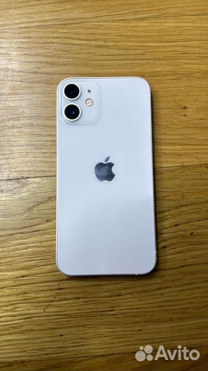 iPhone 12 mini, 64 ГБ