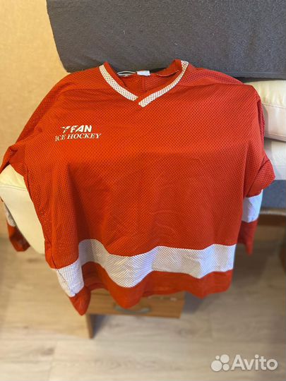 Продам детскую хоккейную форму по частям