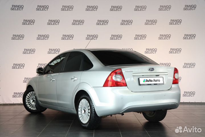 Ford Focus 1.6 AT, 2010, 205 418 км