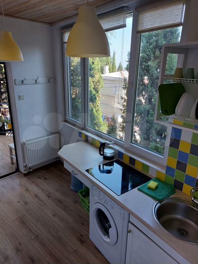 2-к. квартира, 50 м², 3/3 эт.