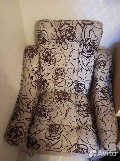 Кресло б/у в хорошем качестве