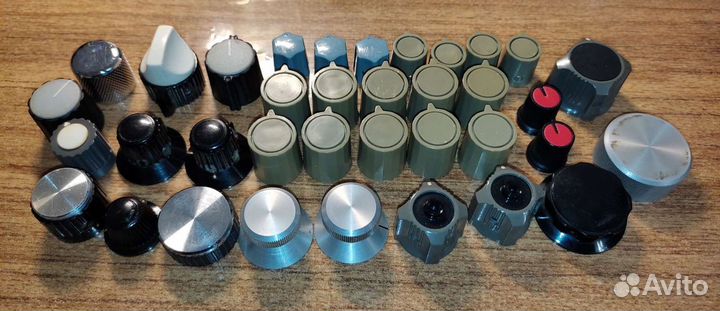 Ручки для потенциометров и аппаратуры