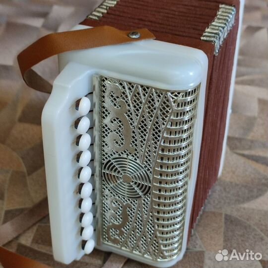 Детская игрушка 