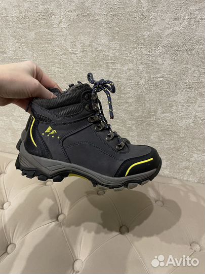 Ботинки на мальчика