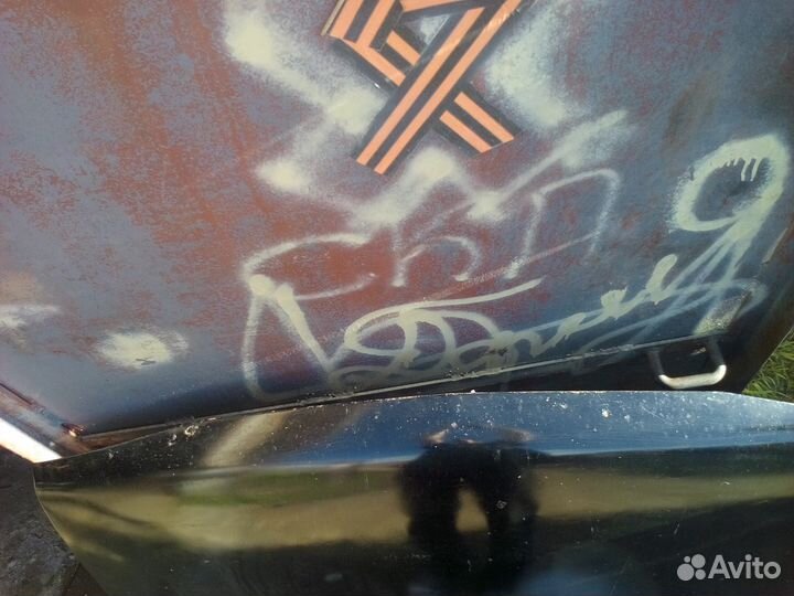 Капот на москвич святогор