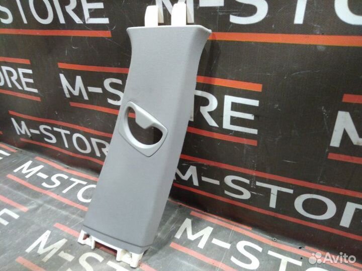 Обшивка стойки правая Bmw 3-Series E90 N46B20B