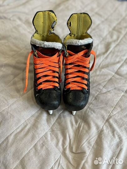 Коньки хоккейные детские bauer supreme