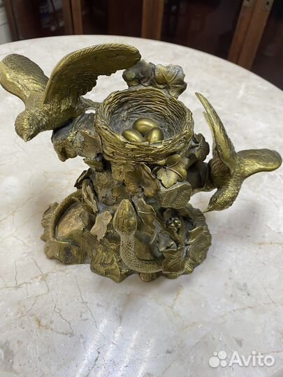 Статуэтка бронза