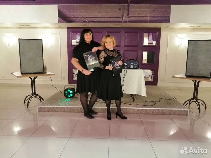 Ведущий и dj Анна Север и Юлия Юг