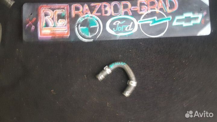 Патрубок системы охлаждения Opel Astra H хэтчбек