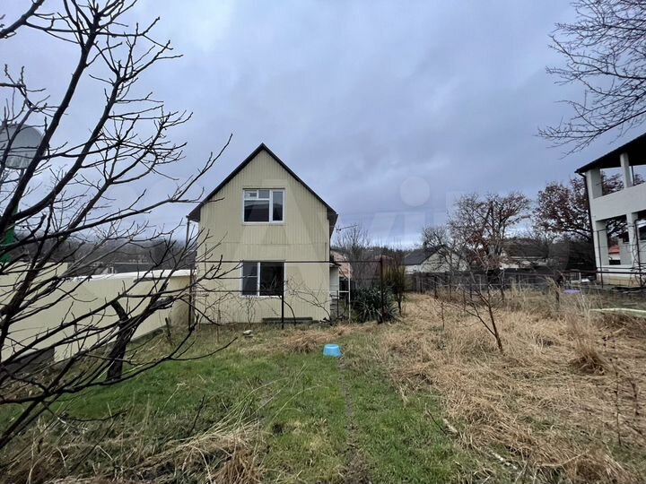 Дом 50 м² на участке 3 сот.