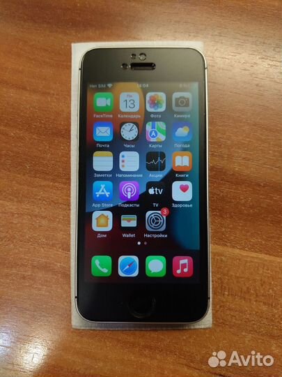 iPhone SE, 32 ГБ