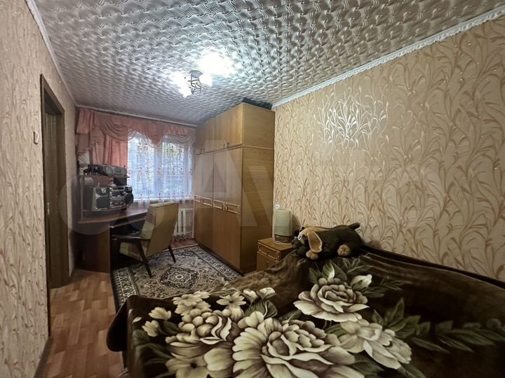 3-к. квартира, 56 м², 1/5 эт.