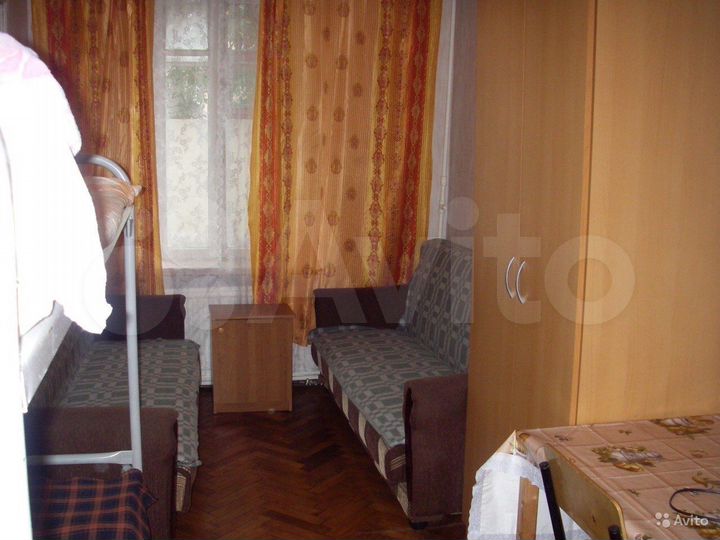 Комната 22 м², 1/4 эт.