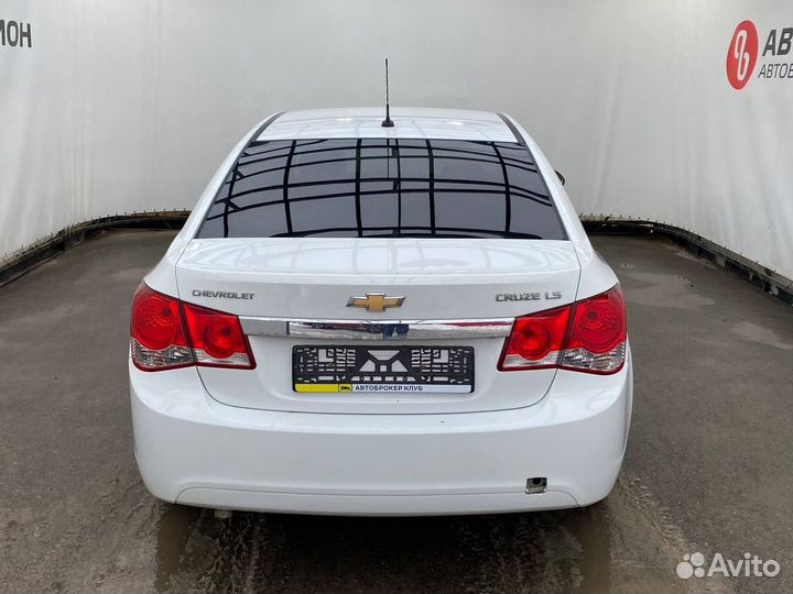Chevrolet Cruze 1.8 AT, 2012, 126 000 км