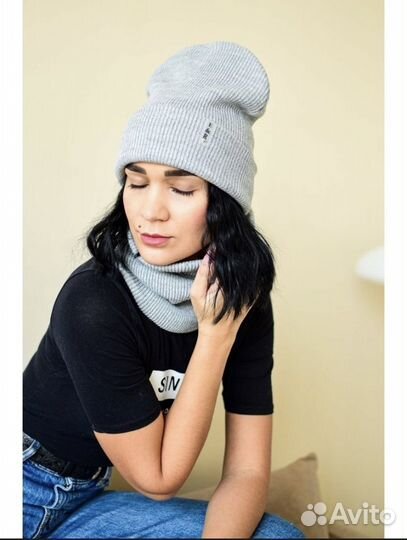 Комплект шапка и снуд