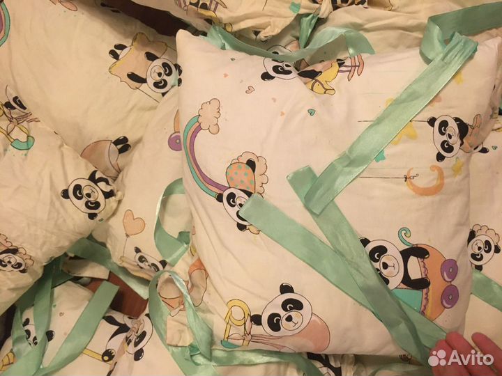 Бортики в детскую кроватку