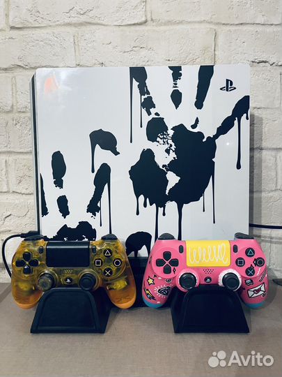 Sony Playstation 4 Pro Limited Edition