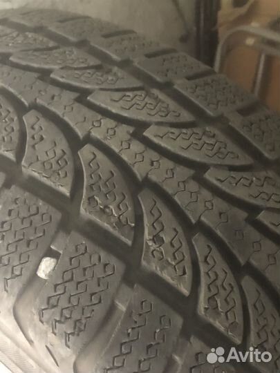 Nokian Tyres WR 225/65 R17 106