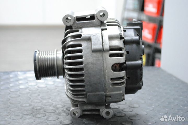 Генератор Mercedes Benz GL320, G320 3.0 CDi б/у