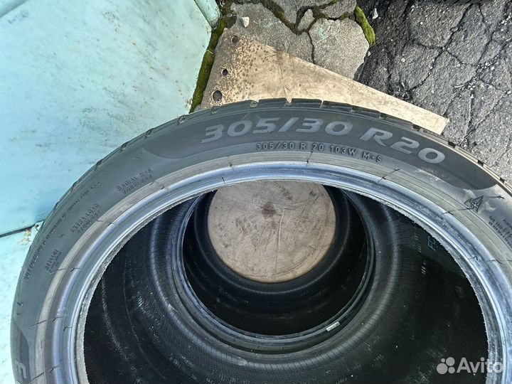 Pirelli Winter Sottozero 3 305/30 R20 103W