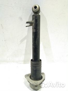 Амортизатор задний правый