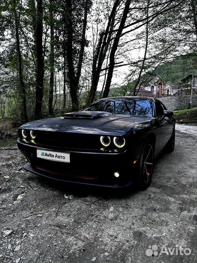 Dodge Challenger 6.1 AT, 2008, 88 589 км