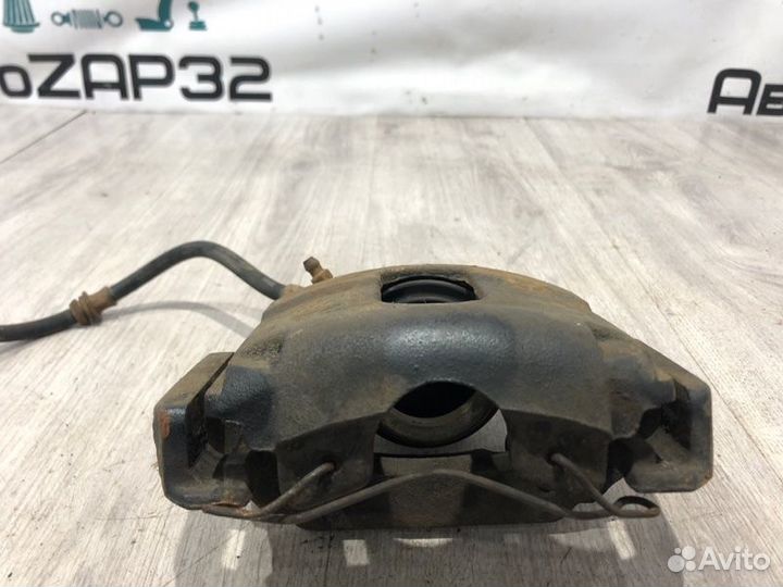 Суппорт тормозной передний правый Ford Fiesta MK5