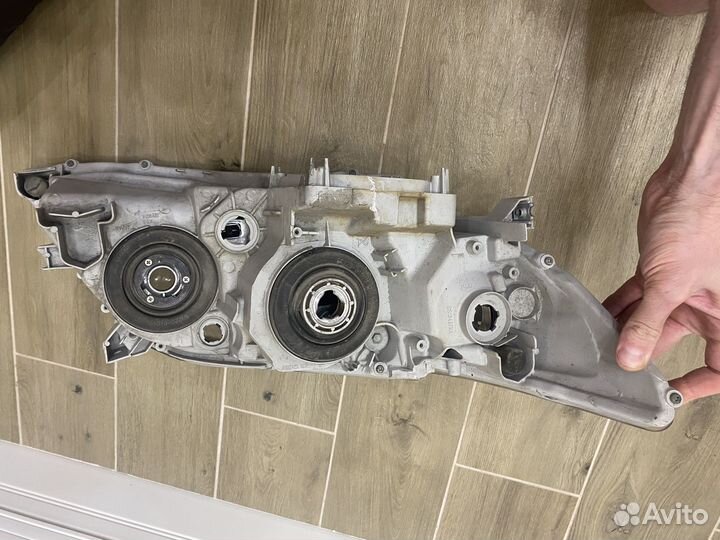 Передняя фара toyota camry v40