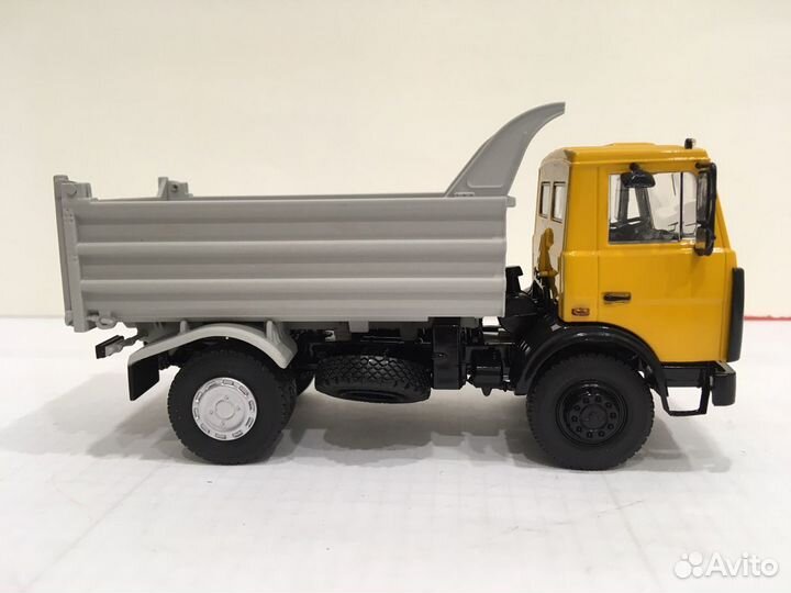 Маз 5551самосвал