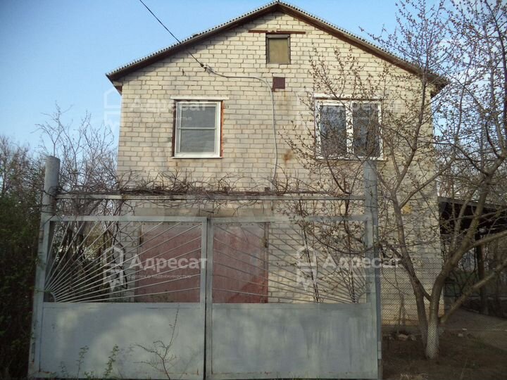 Дача 72 м² на участке 6 сот.