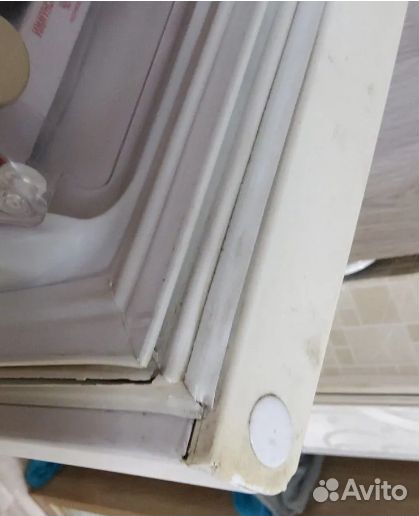 Уплотнитель для холодильника Бирюса224С-3