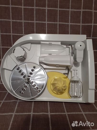 Кухонный комбайн Bosch MSM5540/01