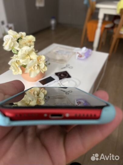 iPhone Xr, 64 ГБ