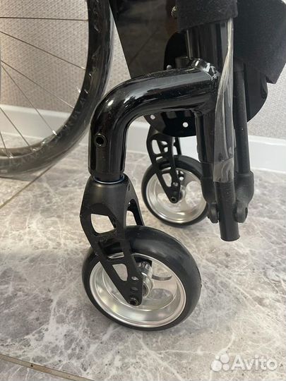 Активная инвалидная коляска Quickie Xenon