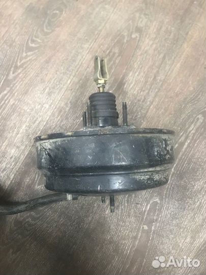 Вакуумный усилитель тормозов Nissan Vanette HC122