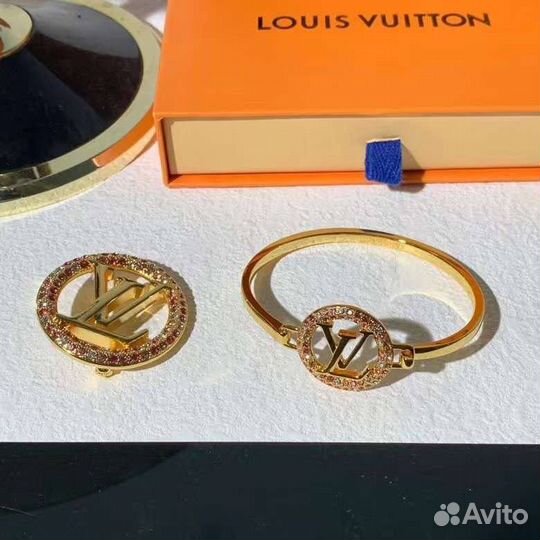 Серьги louis vuitton