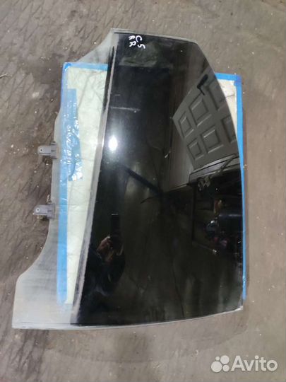 Заднее правое стекло Hyundai Sonata EF