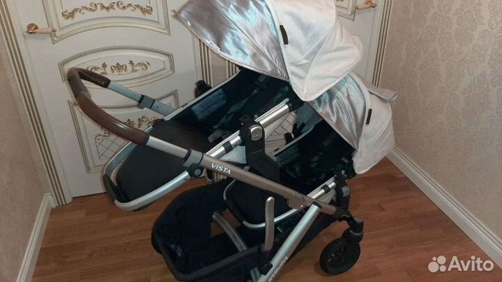 Коляска для двойни Uppababy Vista