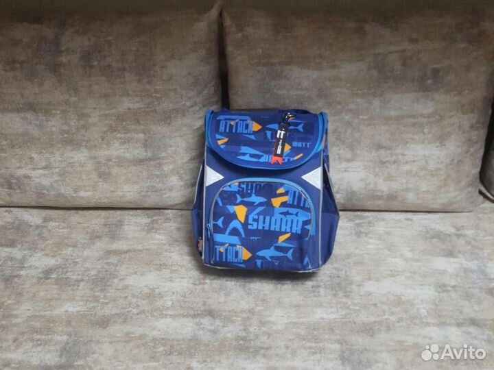 Портфель школьный для мальчика