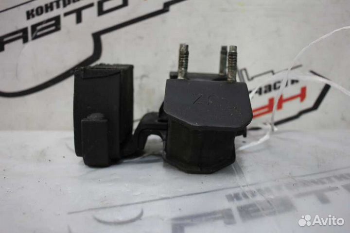 Подушка кпп toyota origin progres JCG10 JCG11 JCG1