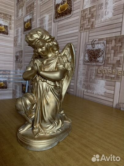 Статуэтка ангел