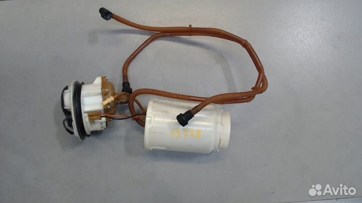 Насос топливный электрический Audi Q7, 2010