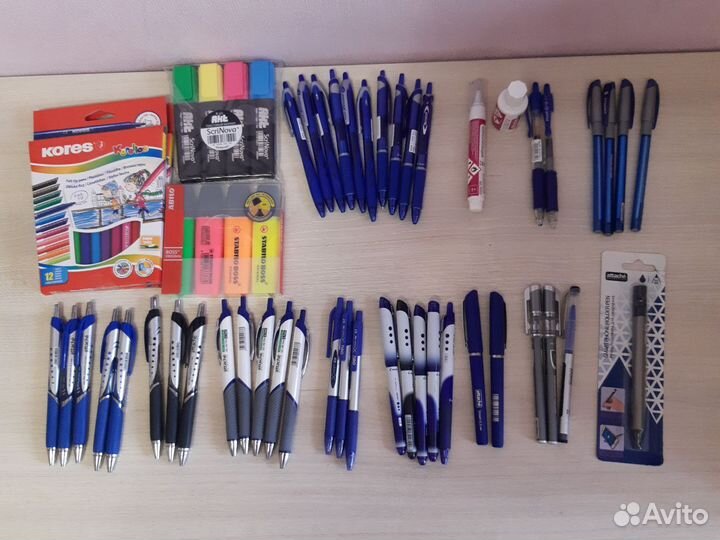 Канцелярия комус.атаче