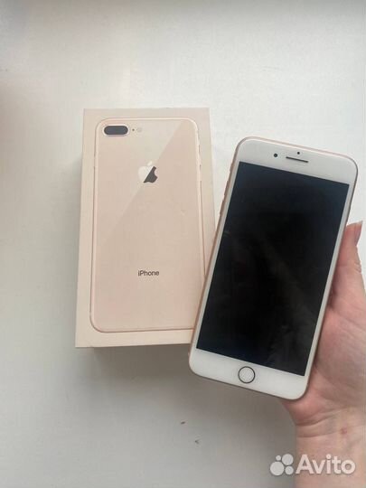 Телефон iPhone 8 plus